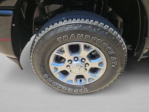 Used 2024 RAM 2500 Laramie w/ Safety Group AWD/4WD image 30