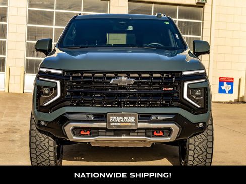 Used 2025 Chevrolet Tahoe Z71 w/ Comfort Package image 4