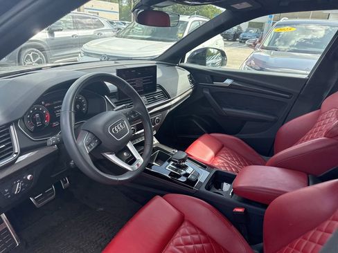Used 2024 Audi SQ5 Prestige AWD/4WD image 2
