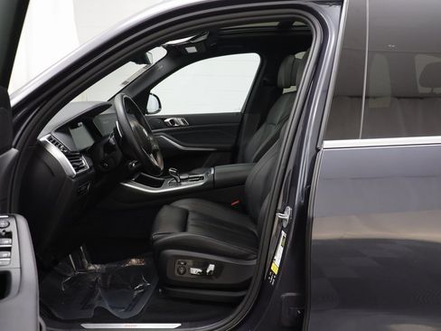 Used 2019 BMW X5 xDrive40i image 5