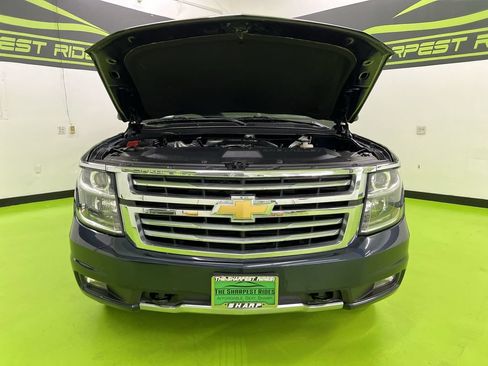 Used 2018 Chevrolet Suburban LT AWD/4WD image 4