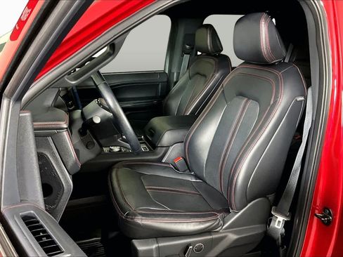 Used 2022 Ford Expedition Limited RWD image 7