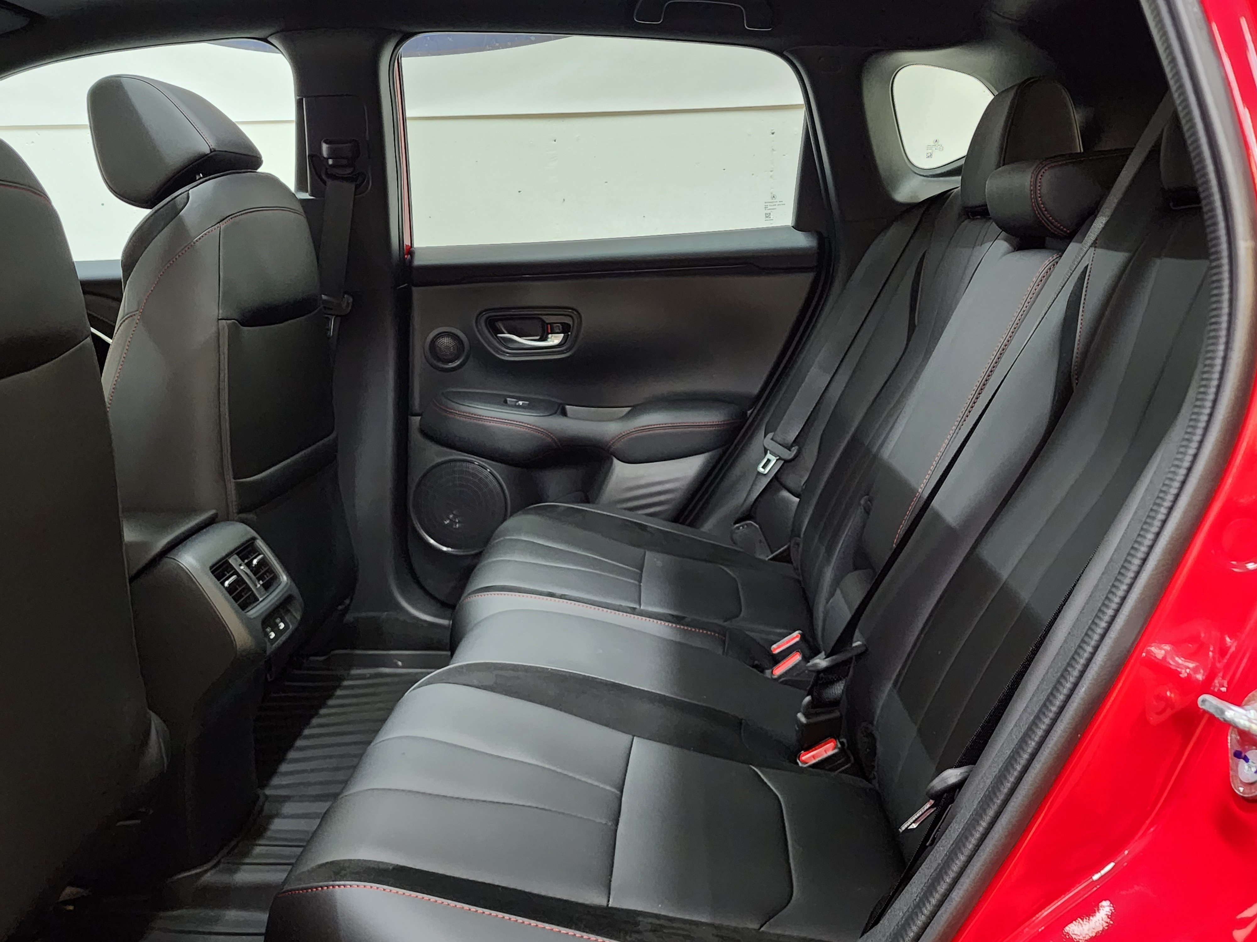 Certified 2025 Acura ADX A-Spec AWD/4WD image 18