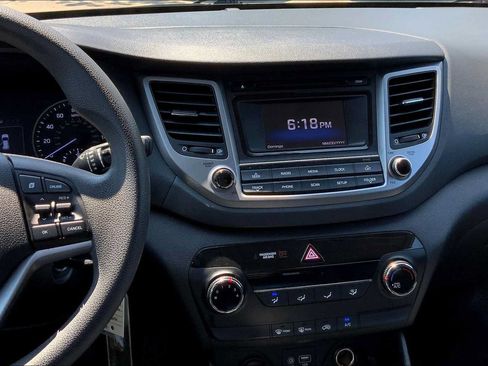 Used 2017 Hyundai Tucson SE FWD image 7