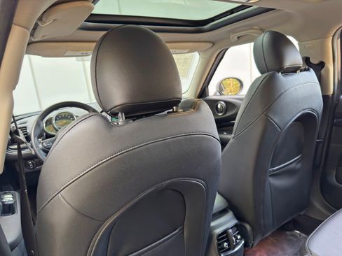 Used 2019 MINI Cooper Clubman S image 32