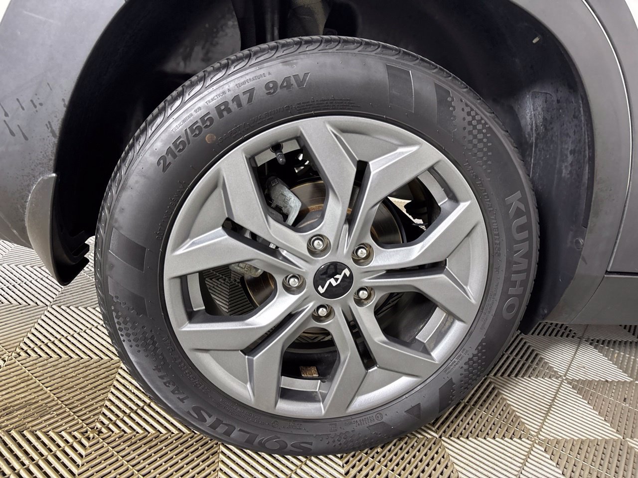 Used 2024 Kia Seltos S FWD image 31