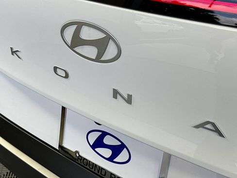 New 2026 Hyundai Kona SEL Premium FWD image 21