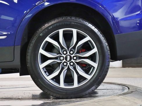 Certified 2023 Cadillac XT5 Sportv AWD/4WD image 5