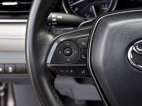 Used 2024 Toyota Camry SE image 21