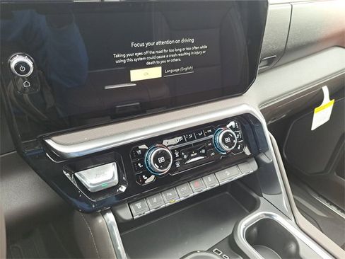 New 2026 GMC Sierra 2500 Denali w/ Denali Reserve Package image 20