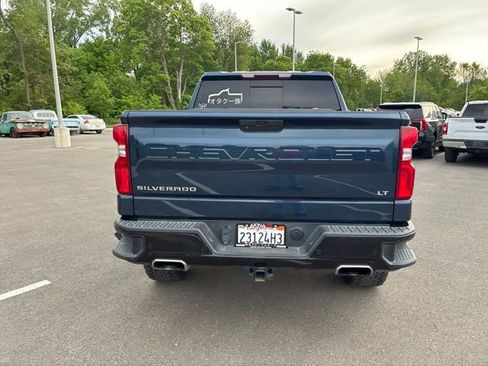 Used 2021 Chevrolet Silverado 1500 LT Trail Boss w/ Convenience Package II AWD/4WD image 10