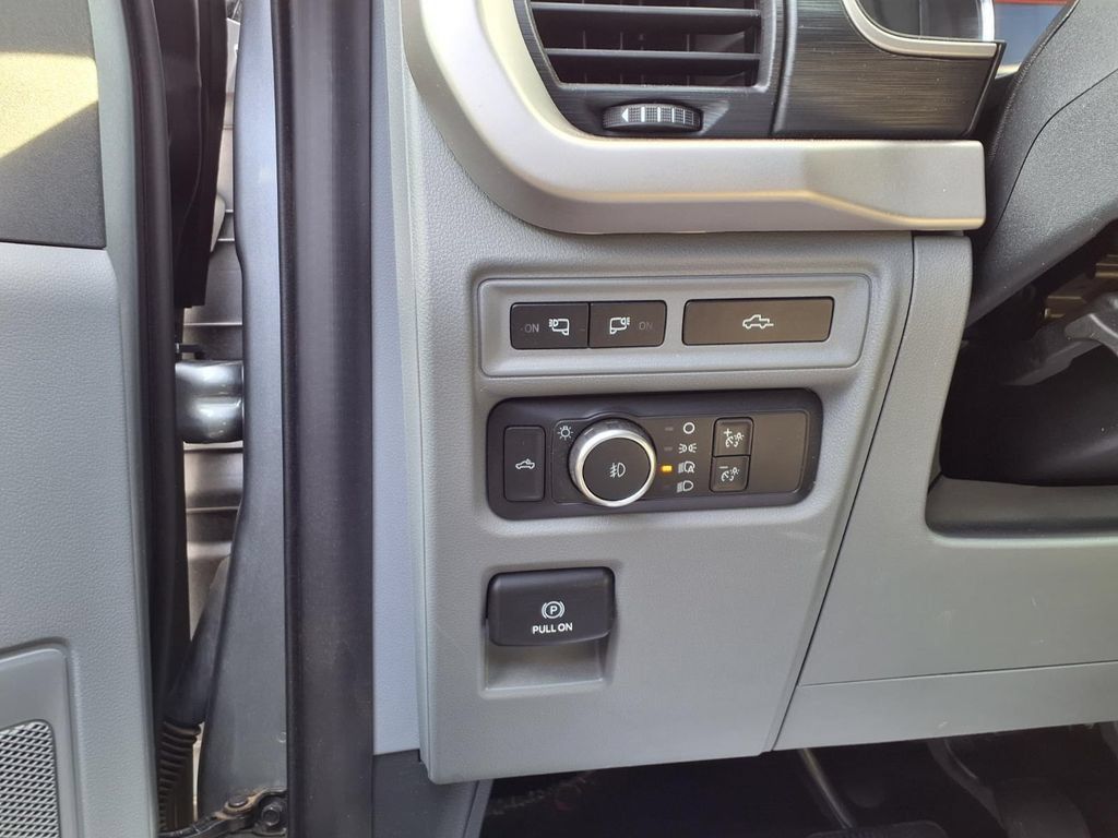 Used 2021 Ford F150 XLT w/ Equipment Group 302A High AWD/4WD image 13