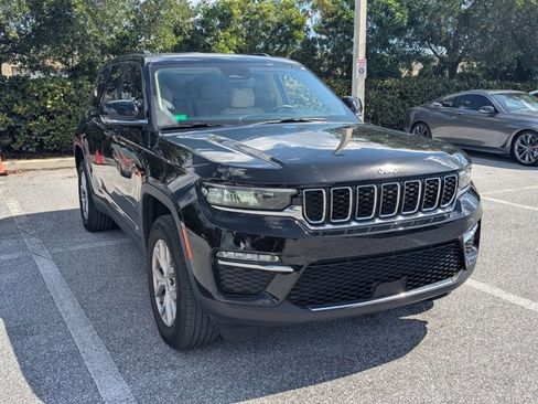 Used 2022 Jeep Grand Cherokee Limited RWD image 3