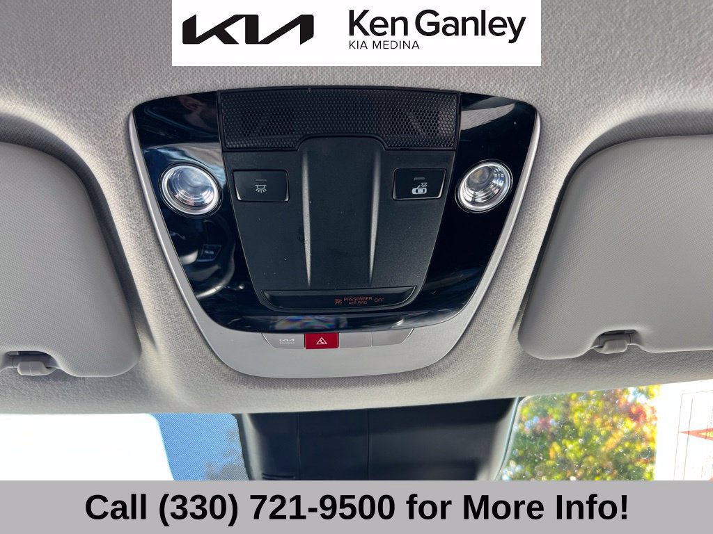 Certified 2025 Kia Seltos S AWD/4WD image 38