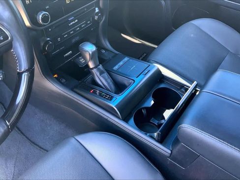 Used 2023 Lexus GX 460 Premium w/ Premium Plus Package image 17