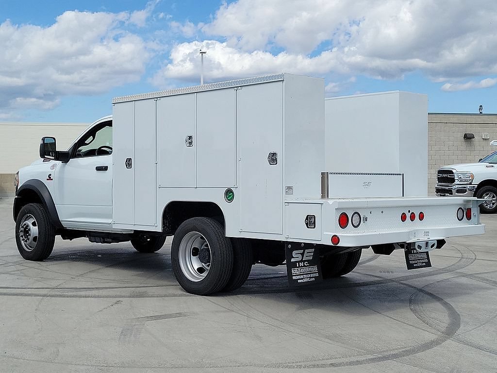 New 2024 RAM 4500 Tradesman RWD image 20