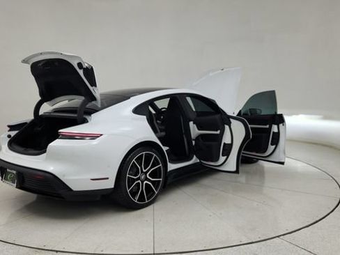 Used 2023 Porsche Taycan w/ Premium Package RWD image 19