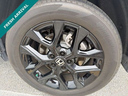 Used 2025 Honda HR-V Sport image 14