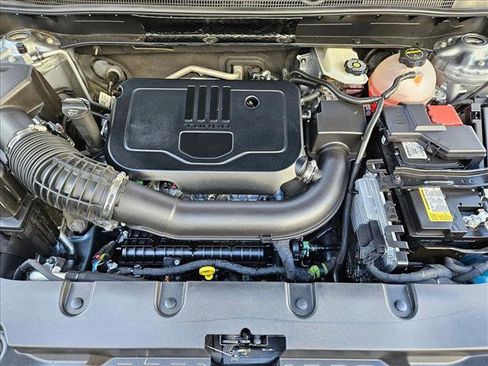 Used 2025 Chevrolet Blazer LT image 20