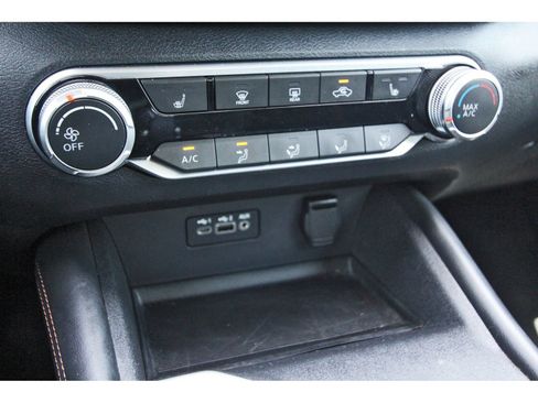 Used 2020 Nissan Altima 2.5 SR w/ Premium Package FWD image 25