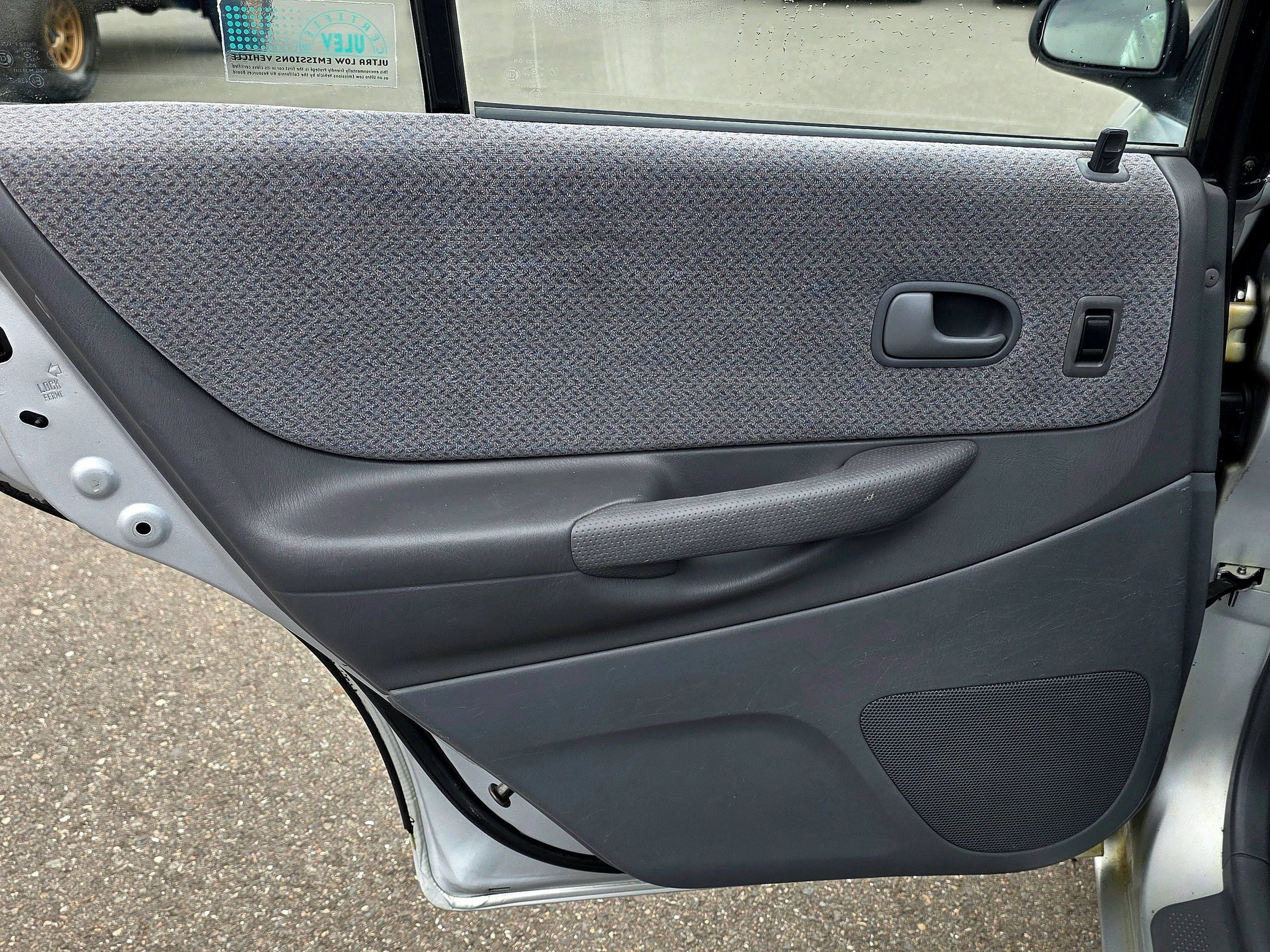 Used 1999 MAZDA Protege FWD image 41