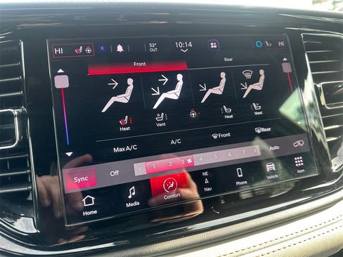 Used 2022 Dodge Durango R/T image 24