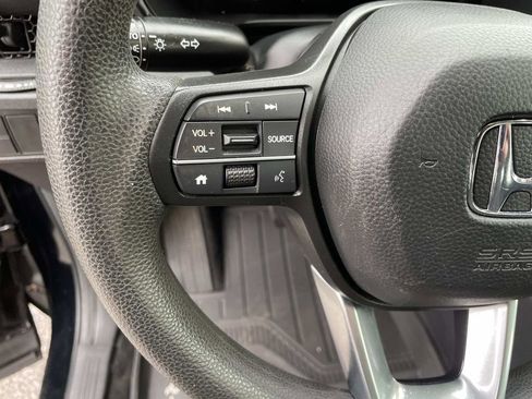 Used 2023 Honda CR-V LX image 15