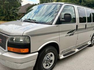 Used 2007 GMC Savana 1500 w/ Preferred Equipment Group image 1