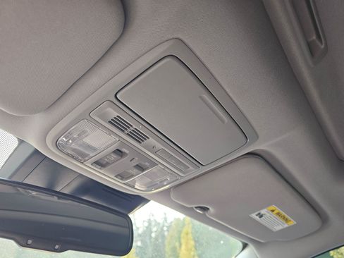Used 2022 Honda CR-V EX-L image 29