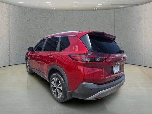Used 2023 Nissan Rogue SV w/ SV Premium B Package FWD image 3