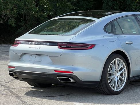 Used 2020 Porsche Panamera 4 AWD/4WD image 9