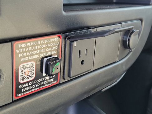 New 2025 Chevrolet Express 3500 Work Van w/ Power Convenience Package image 8