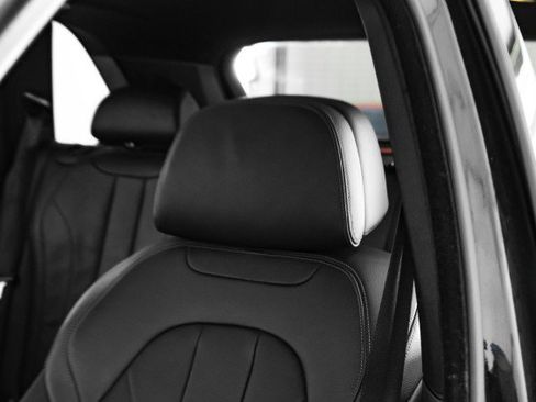 Used 2018 BMW X5 xDrive50i w/ Premium Package image 27