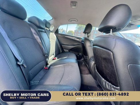 Used 2011 Hyundai Sonata SE image 16