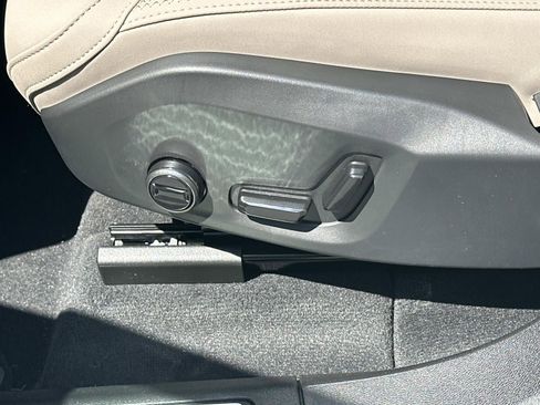 New 2026 Volvo XC60 B5 Plus w/ Protection Package Premier image 14