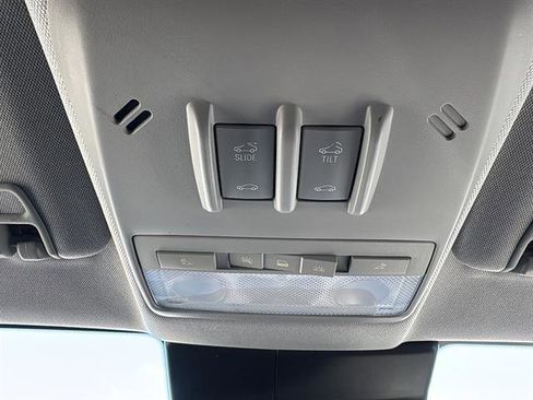 Used 2018 Chevrolet Trax Premier image 24