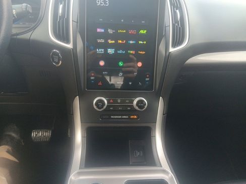 Used 2023 Ford Edge SEL image 28