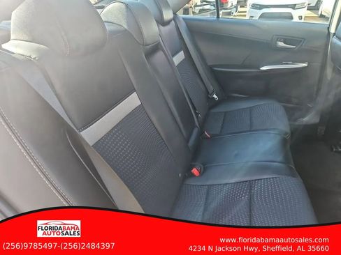 Used 2014 Toyota Camry SE FWD image 8