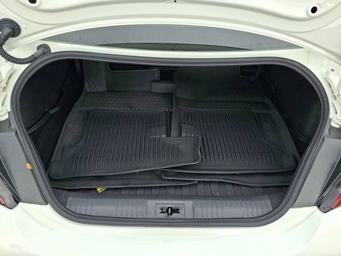 Used 2025 Toyota GR86 w/ ALL Weather Mat Package (TMS) RWD image 29