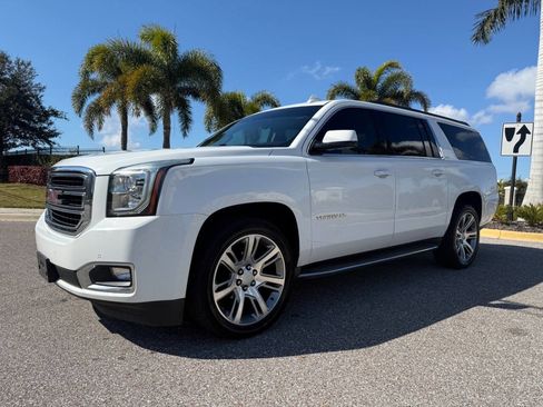 Used 2016 GMC Yukon XL SLT w/ HD Trailering Package image 1