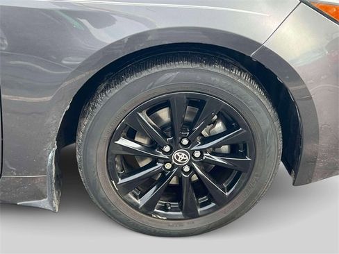Used 2023 Toyota Corolla SE image 15