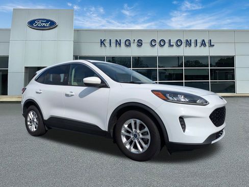Used 2020 Ford Escape SE FWD image 1