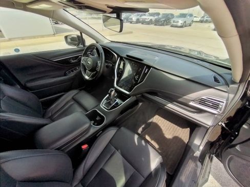 Used 2023 Subaru Outback Limited image 11