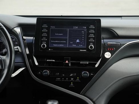 Used 2023 Toyota Camry SE FWD image 29