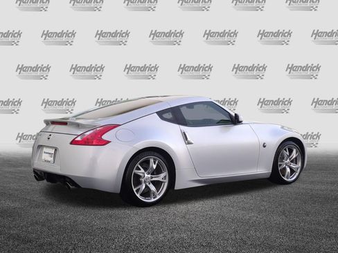 Used 2011 Nissan 370Z Coupe w/ Sport Pkg RWD image 10