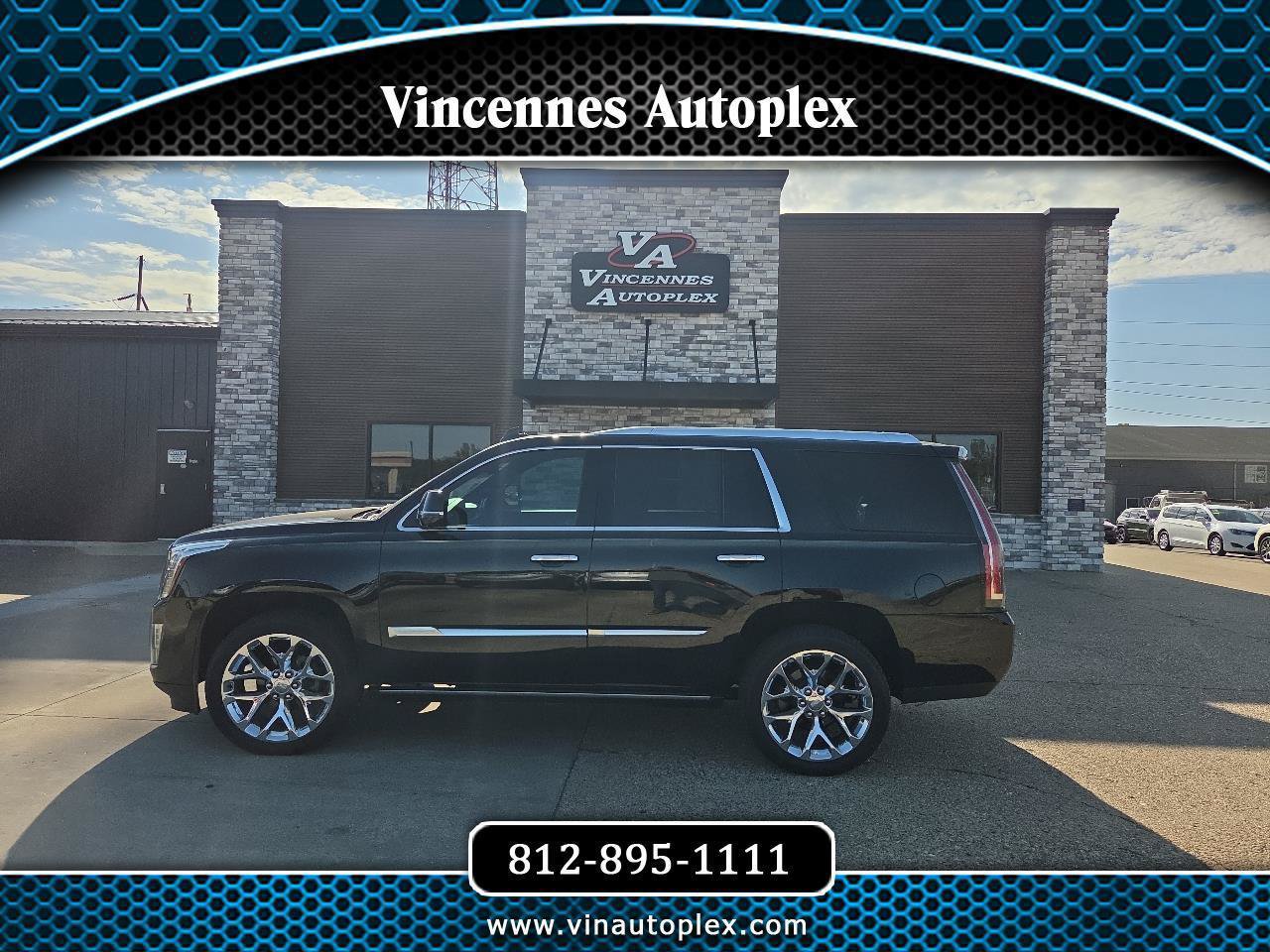Used 2018 Cadillac Escalade Platinum AWD/4WD image 1