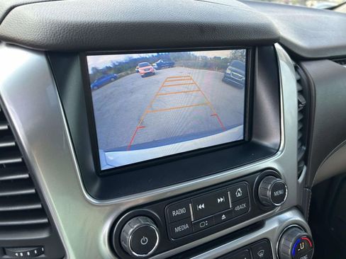 Used 2016 Chevrolet Suburban LT w/ LT Signature Package RWD image 25