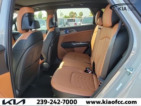 New 2026 Kia Sportage X-Line w/ X-Line Technology Package AWD/4WD image 13