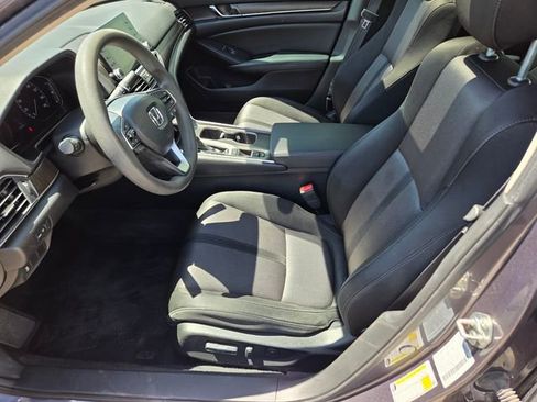 Used 2020 Honda Accord EX image 10