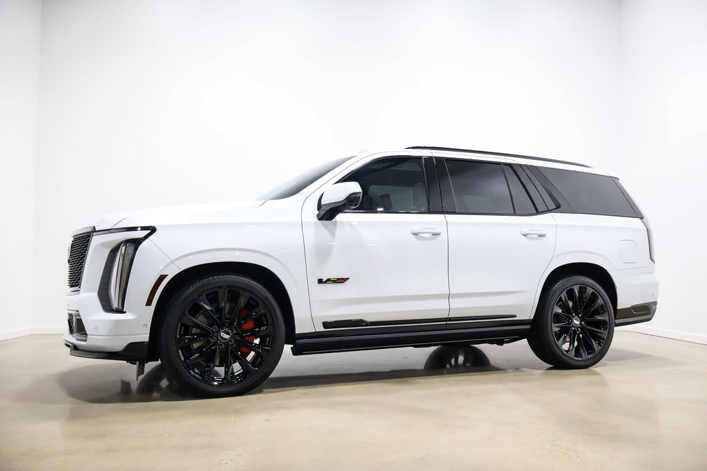 Used 2026 Cadillac Escalade V AWD/4WD image 11